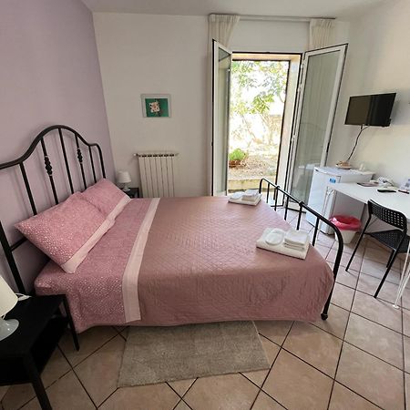 Bed and Breakfast Beb Brusce' Franco E Tina Ragusa Esterno foto