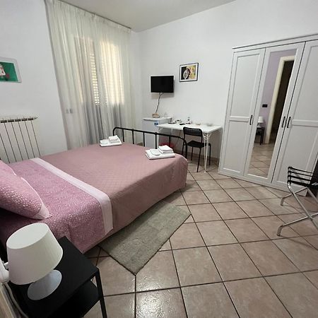 Bed and Breakfast Beb Brusce' Franco E Tina Ragusa Esterno foto