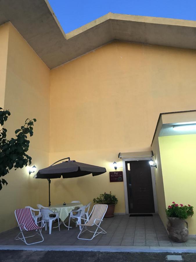Bed and Breakfast Beb Brusce' Franco E Tina Ragusa Esterno foto