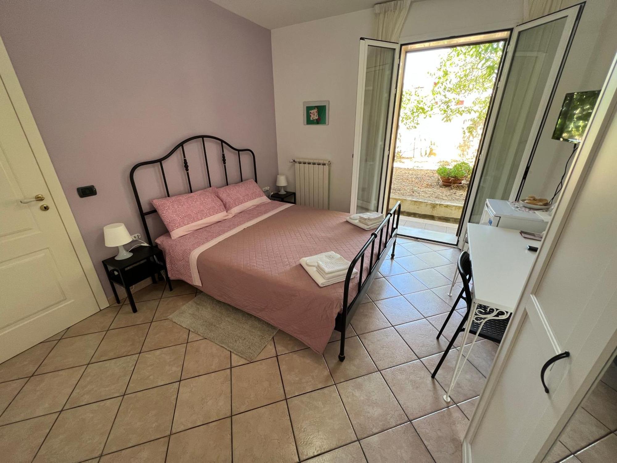 Bed and Breakfast Beb Brusce' Franco E Tina Ragusa Esterno foto