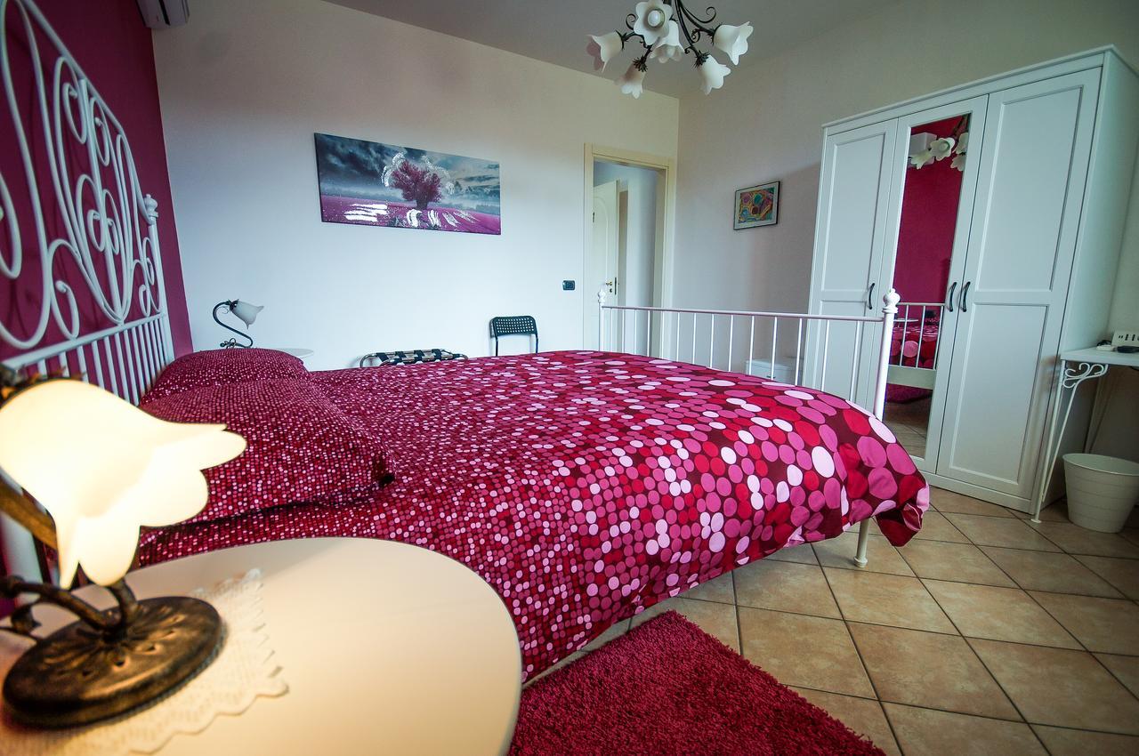 Bed and Breakfast Beb Brusce' Franco E Tina Ragusa Esterno foto